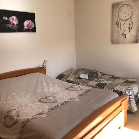 Comme A La Maison * Laval-sur-Vologne